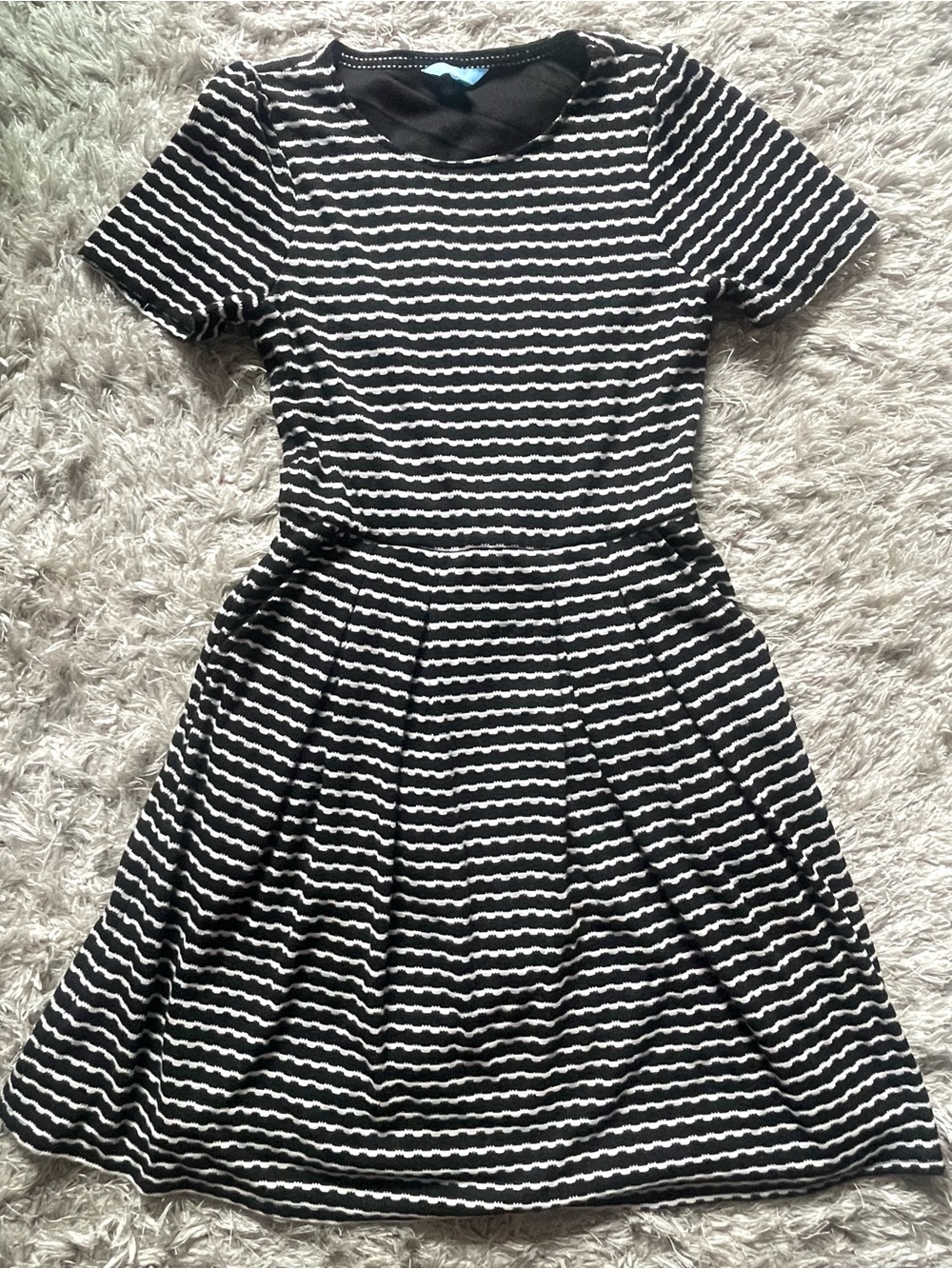 Draper James Black and White Wave-Stripe Fit & Flare Midi Dress